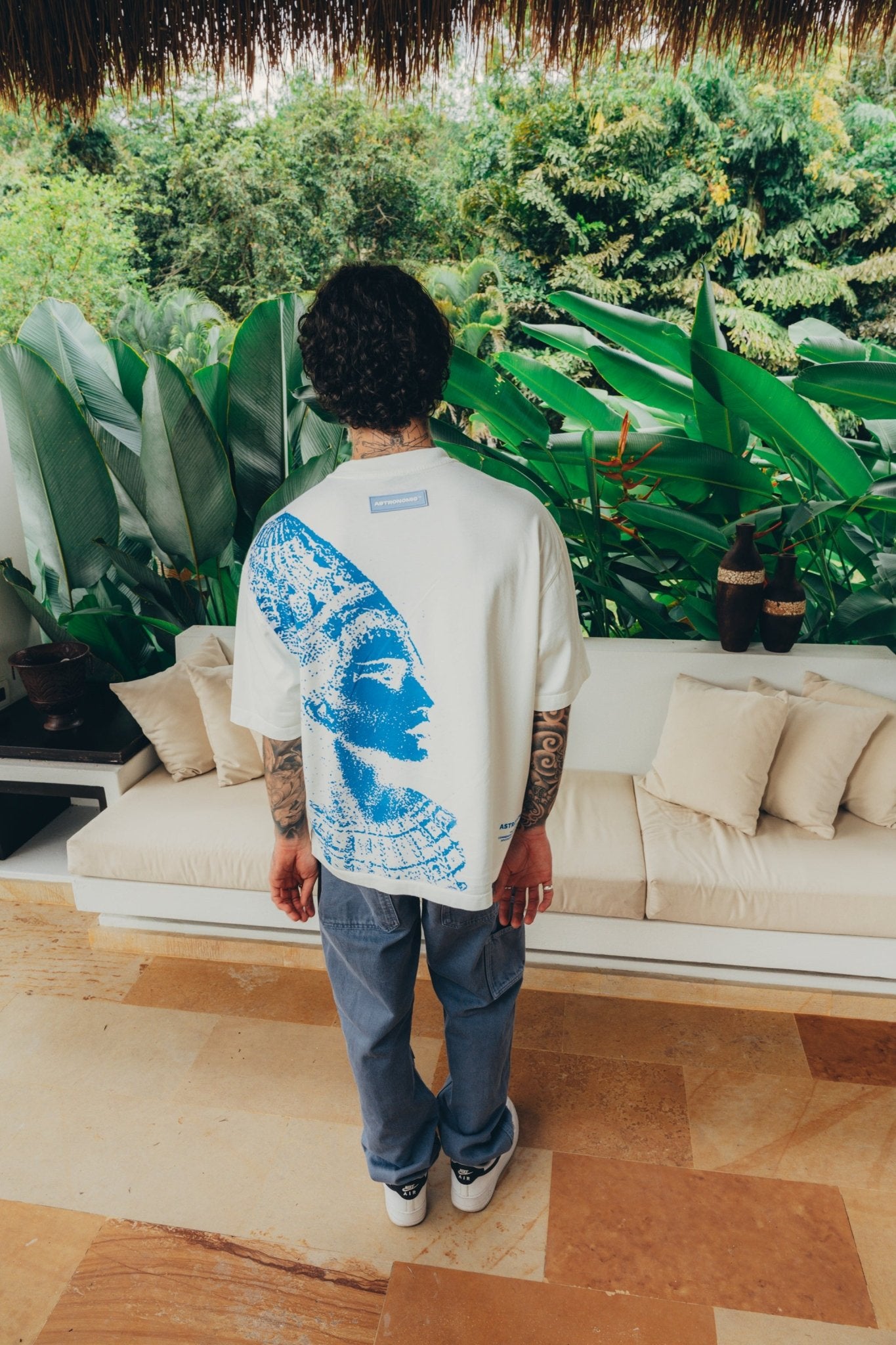 Camiseta Neferiti - Blanco Hueso - Astronomic