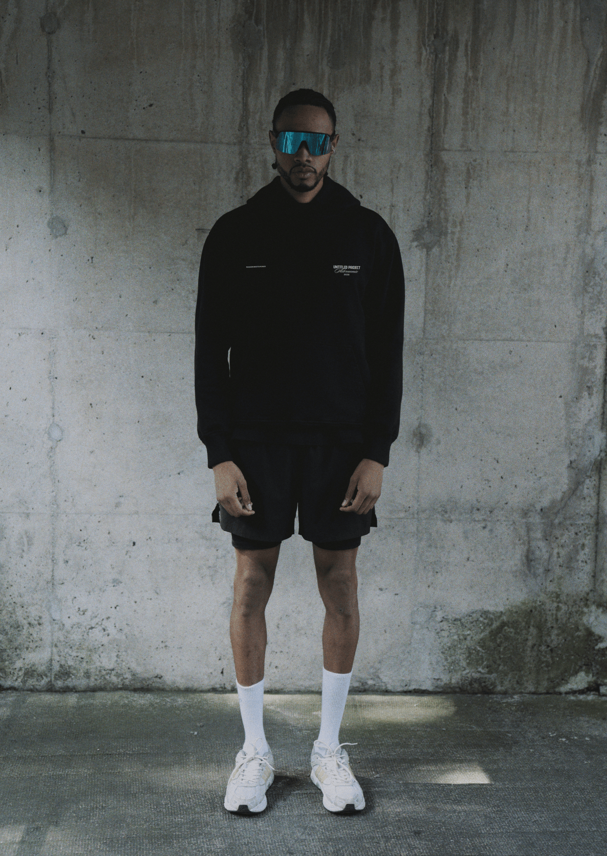 Hoodie Conquerors - Negro - Astronomic