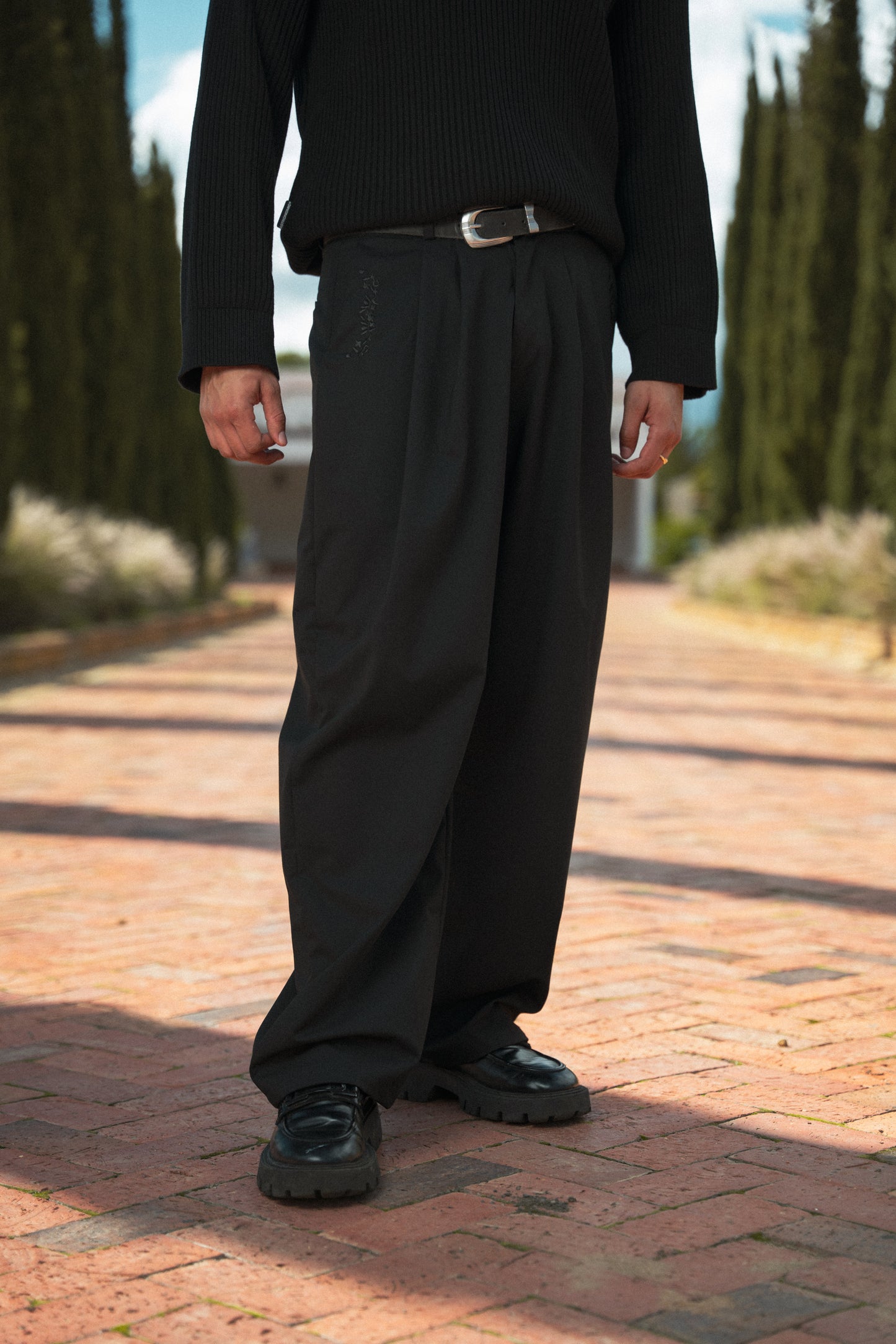 Wide fit Trouser - Negro