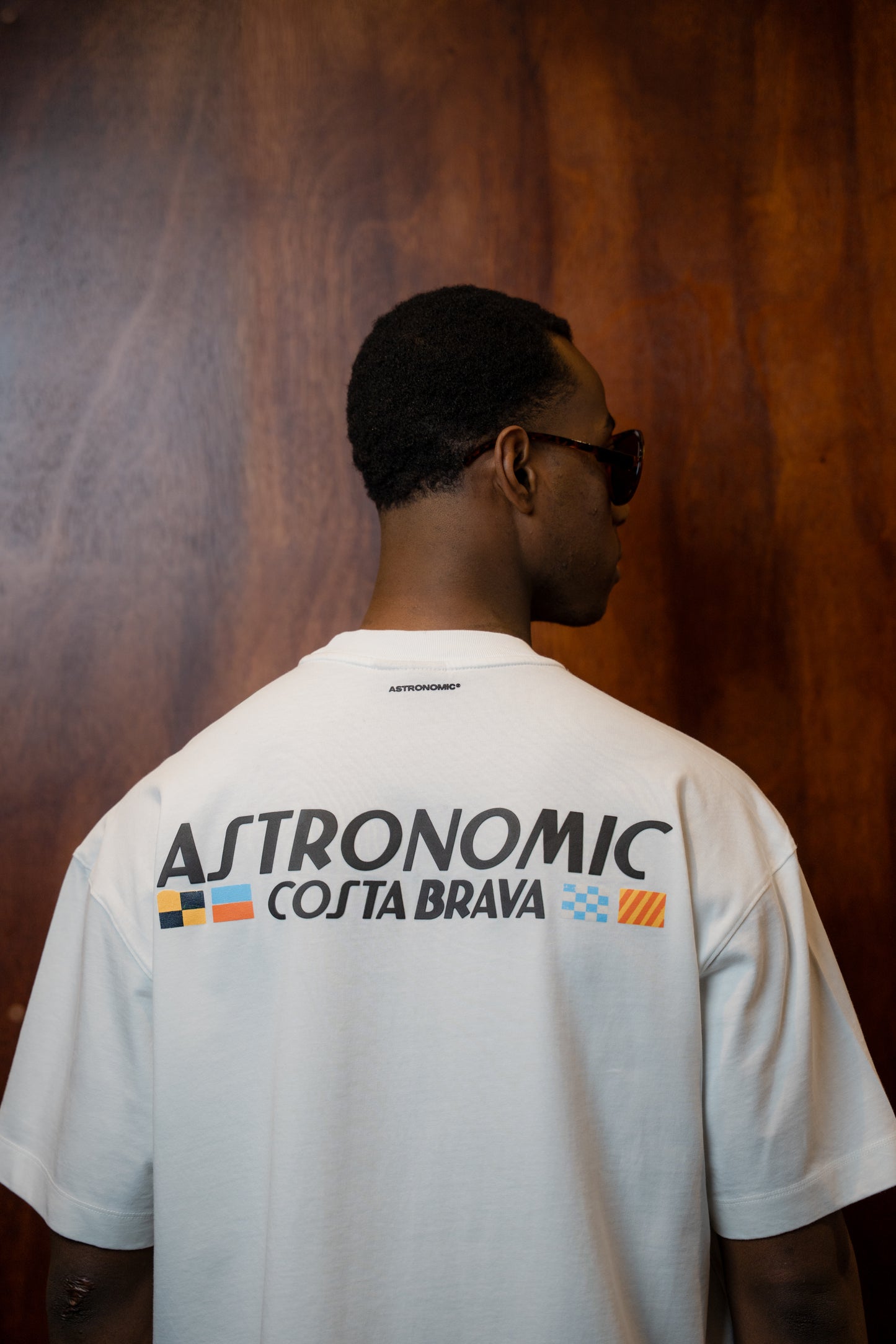 Camiseta Signal Flags - Blanco Hueso