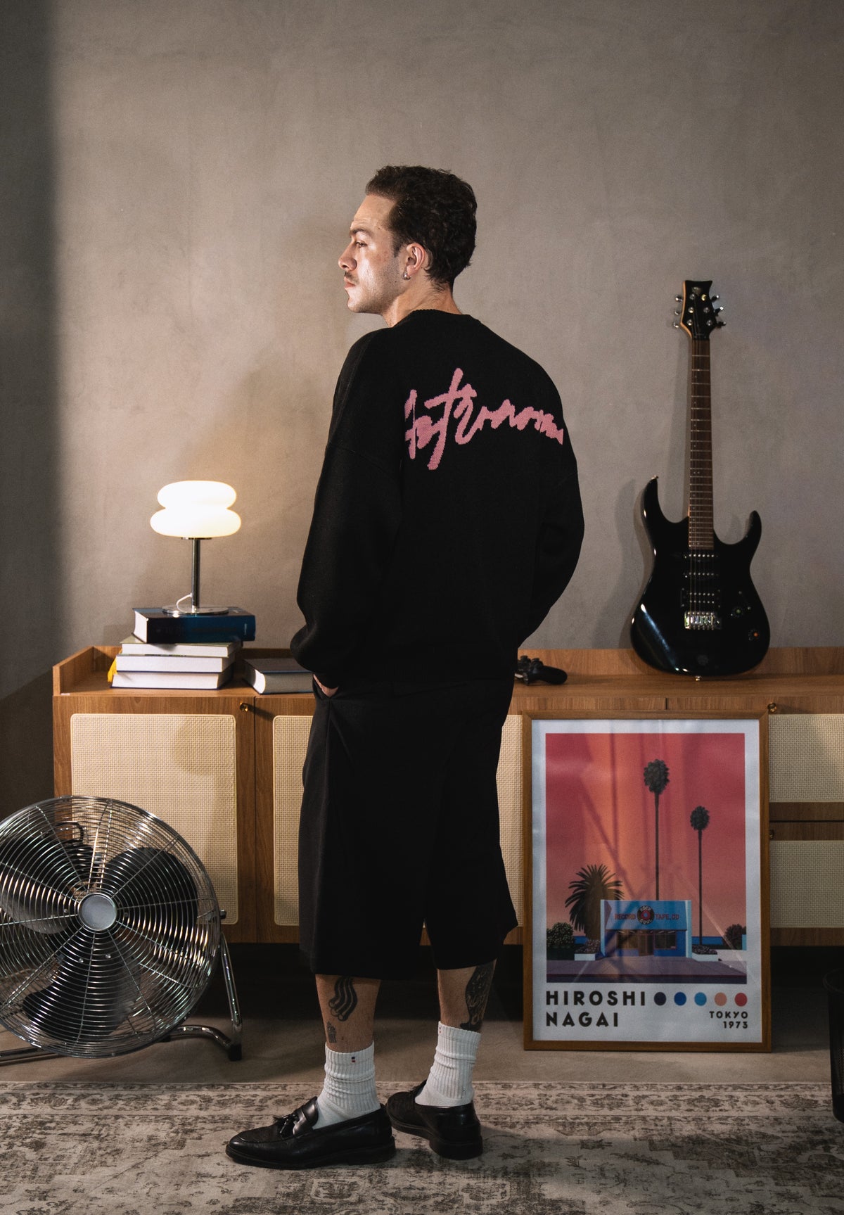 Sweater Signature - Negro y Rosado