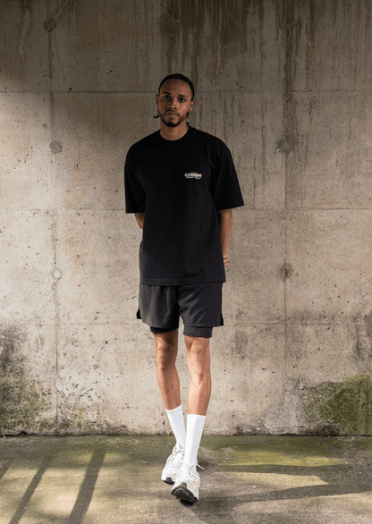 Camiseta Conquerors - Negra - Astronomic