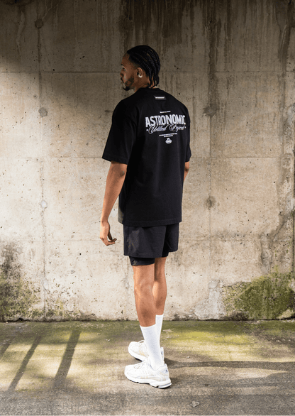 Camiseta Conquerors - Negra - Astronomic