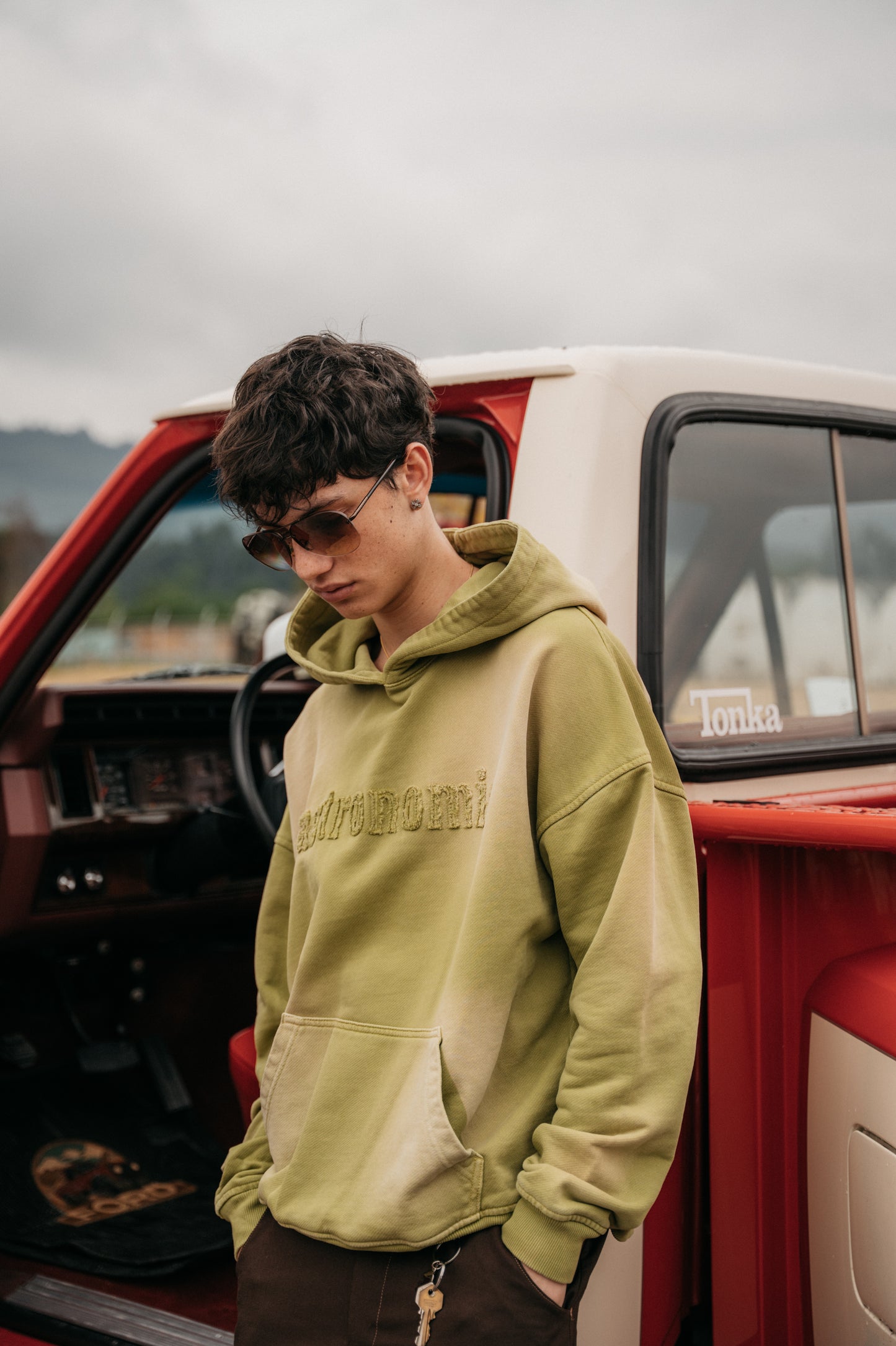 Hoodie Wild Ride - Verde Oliva Desgastado