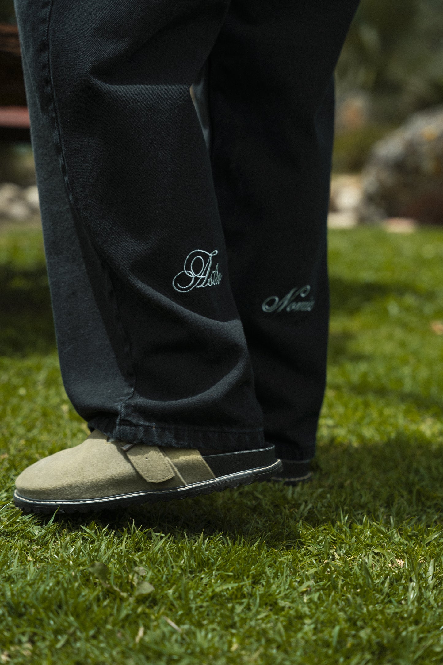 Wide fit Jean  - Negro Desgastado